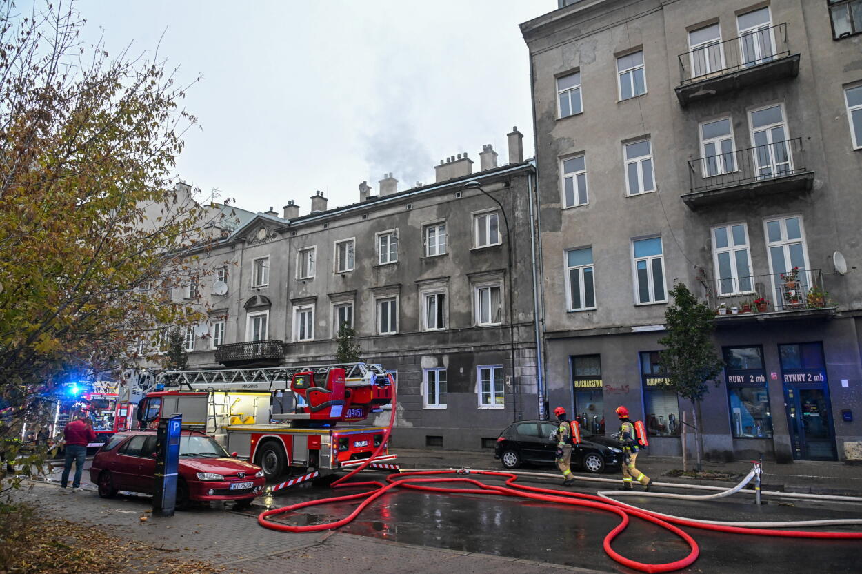 Warszawa, pożar w budynku