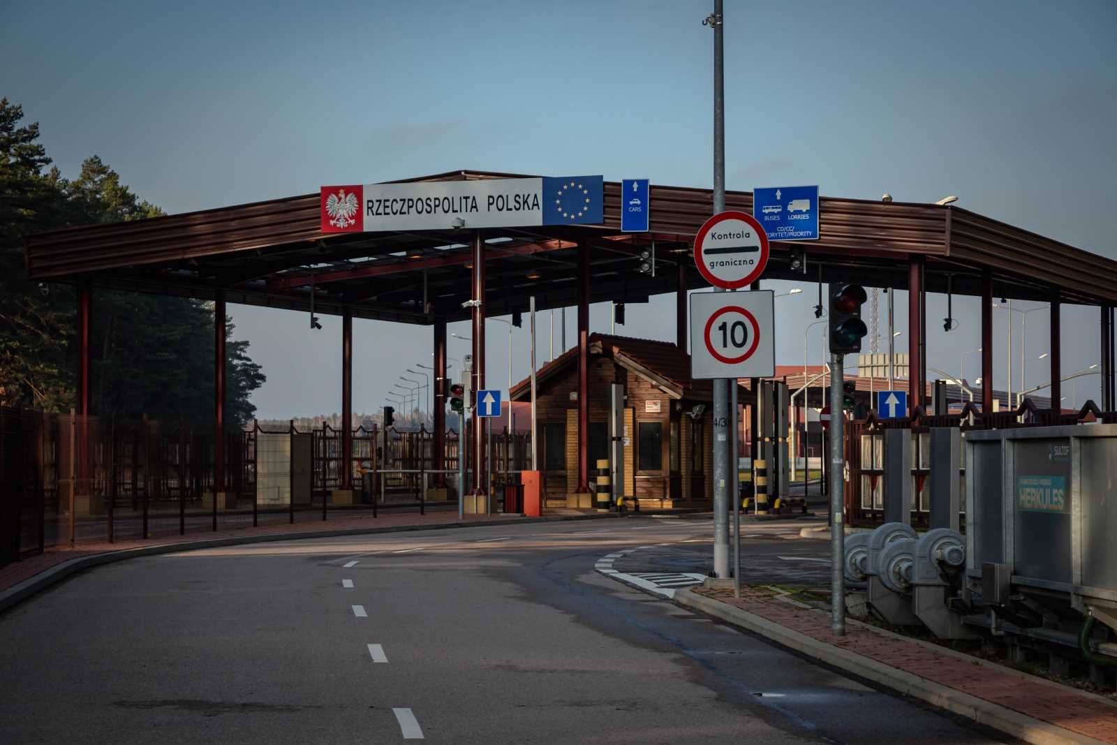 Konfederacja chce zamknięcia granic dla nielegalnej imigracji