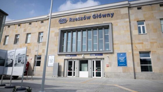 remont dworca PKP Rzeszów